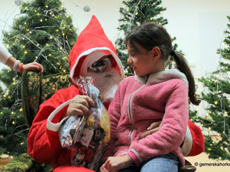 2018/ Mikuláš - Mikulás