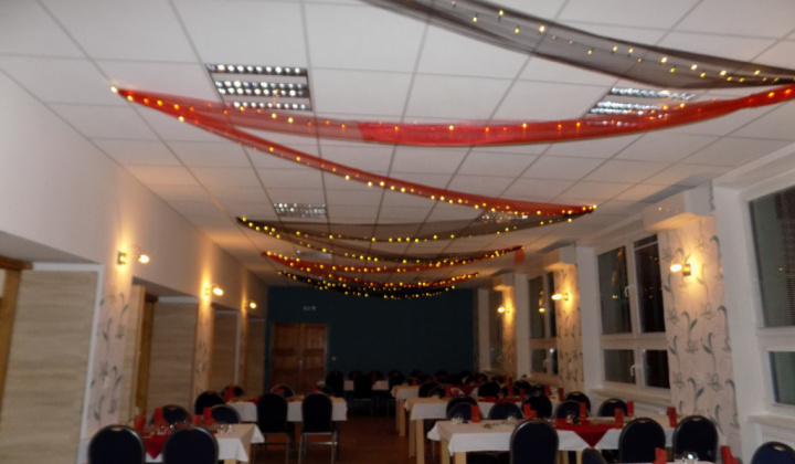 7. fotógaléria fotózás 2022| IV. HALLOWEEN bál-ples