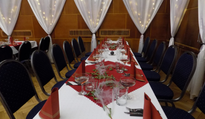 12. fotógaléria fotózás 2022| IV. HALLOWEEN bál-ples