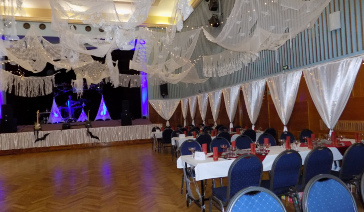 13. fotógaléria fotózás 2022| IV. HALLOWEEN bál-ples