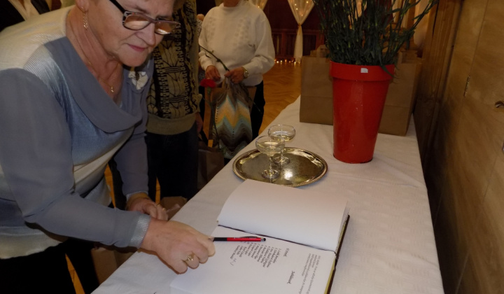 1. fotografia fotogalérie 2022| Deň dôchodcov - Nyugdíjas nap