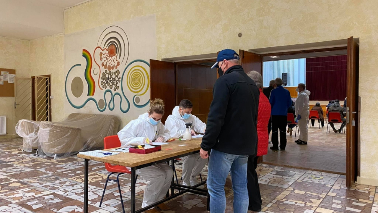 Fotografia fotogalérie 2020| COVID-19 / celoplošné testovanie - országos tesztelés