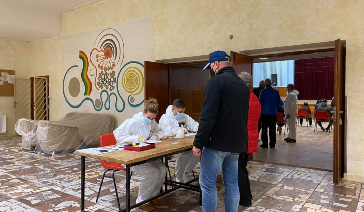 1. fotografia fotogalérie 2020| COVID-19 / celoplošné testovanie - országos tesztelés