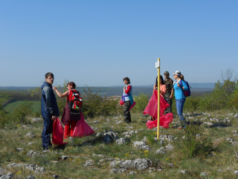 2015/ A tanösvény tisztítása - Čistenie náučného chodníka