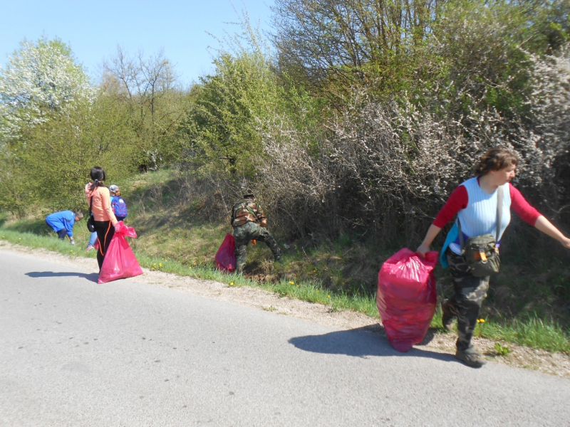 2015/ A tanösvény tisztítása - Čistenie náučného chodníka