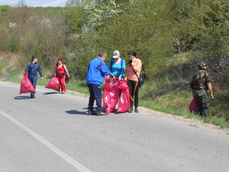 2015/ A tanösvény tisztítása - Čistenie náučného chodníka