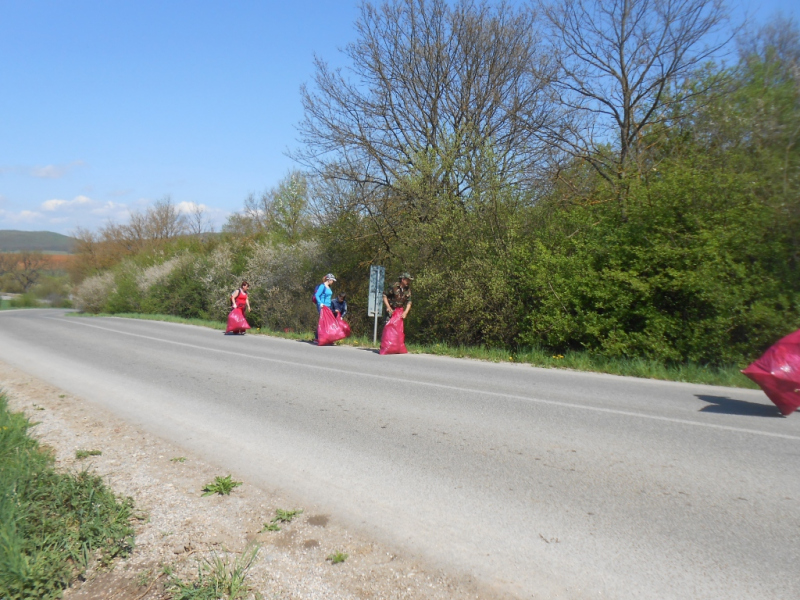 2015/ A tanösvény tisztítása - Čistenie náučného chodníka