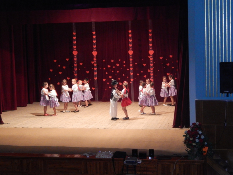 2015/ Anyák napja - Deň matiek - NAPSUGÁR