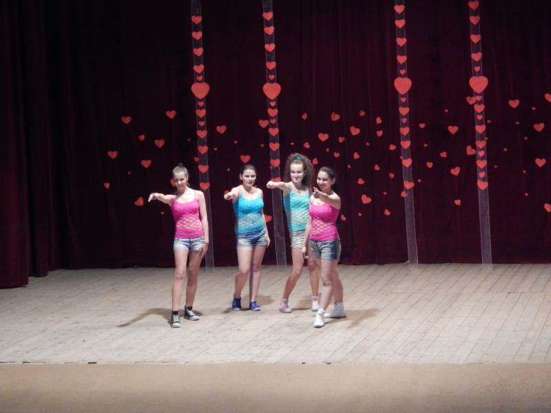 2015/ Anyák napja - Deň matiek - NAPSUGÁR