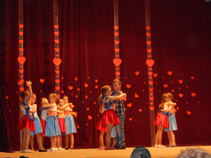 2015/ Anyák napja - Deň matiek - NAPSUGÁR