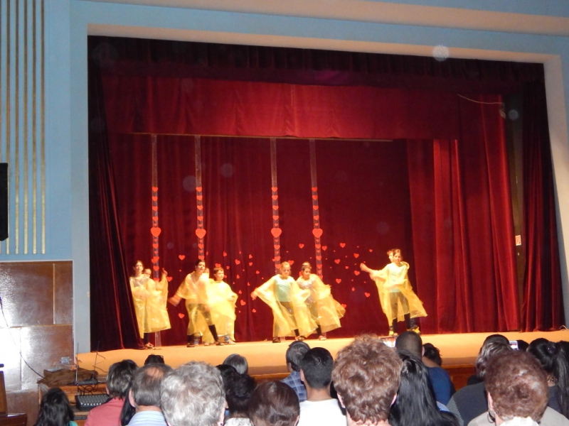 2015/ Anyák napja - Deň matiek - NAPSUGÁR