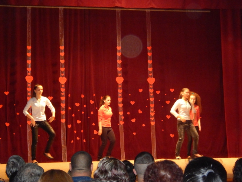 2015/ Anyák napja - Deň matiek - NAPSUGÁR