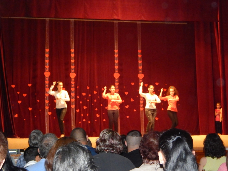 2015/ Anyák napja - Deň matiek - NAPSUGÁR