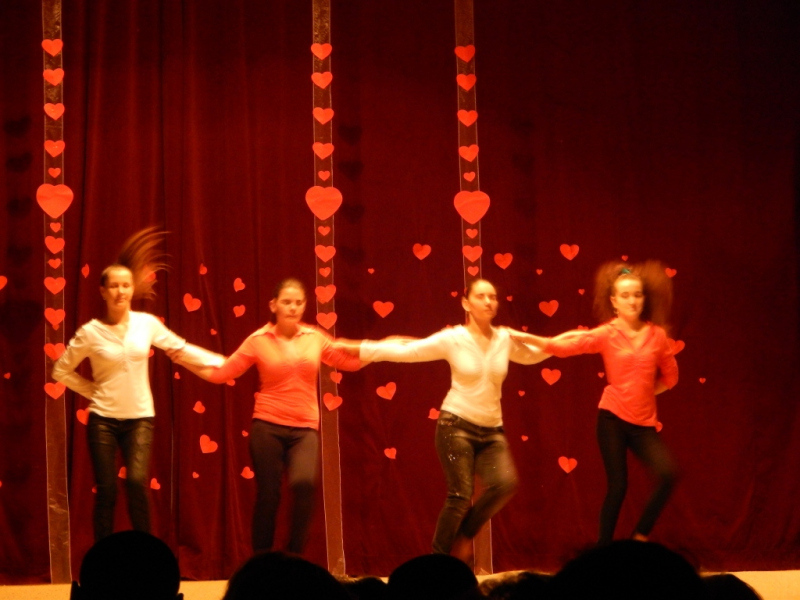 2015/ Anyák napja - Deň matiek - NAPSUGÁR