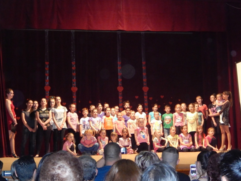 2015/ Anyák napja - Deň matiek - NAPSUGÁR