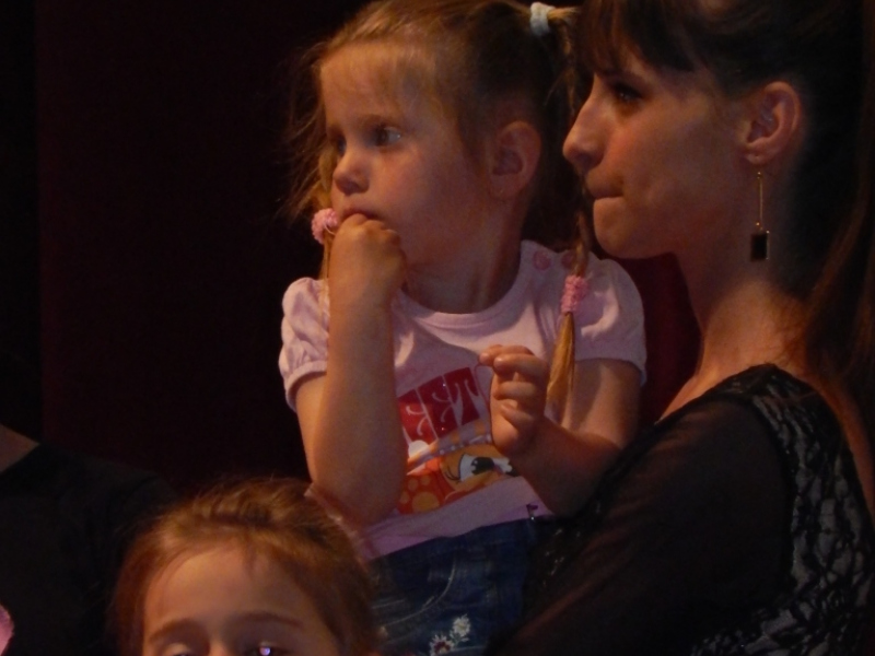 2015/ Anyák napja - Deň matiek - NAPSUGÁR