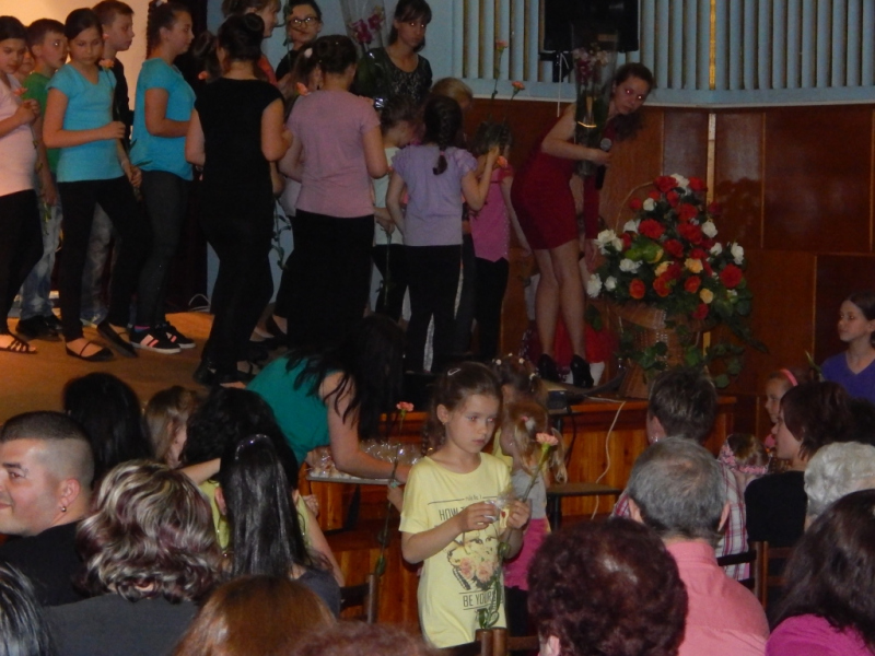 2015/ Anyák napja - Deň matiek - NAPSUGÁR