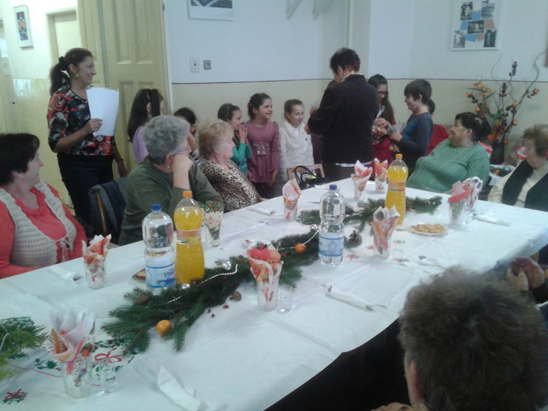 2015/ Nyugdíjas klub - Klub dôchodcov / Karácsony - Vianoce 