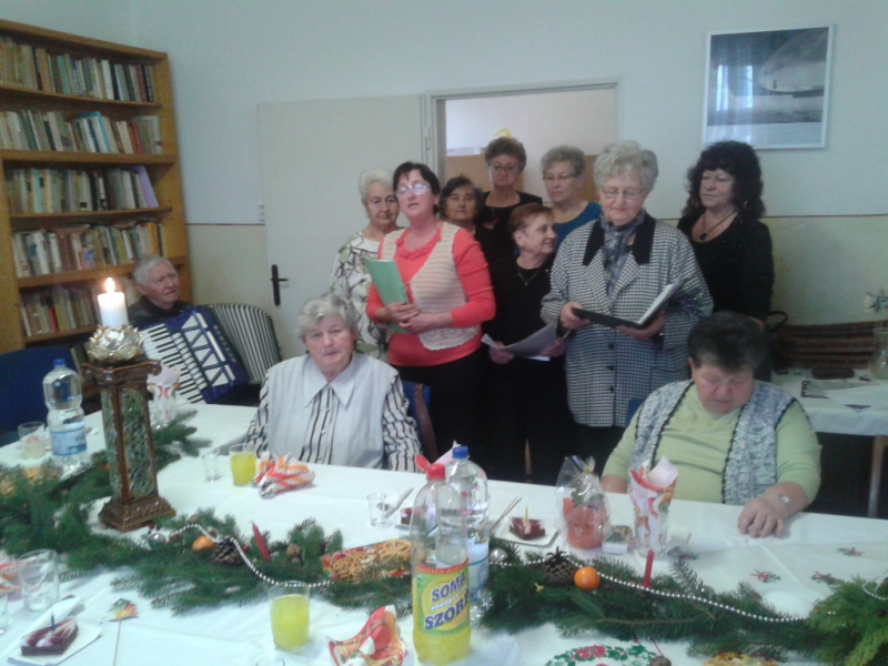 2015/ Nyugdíjas klub - Klub dôchodcov / Karácsony - Vianoce 