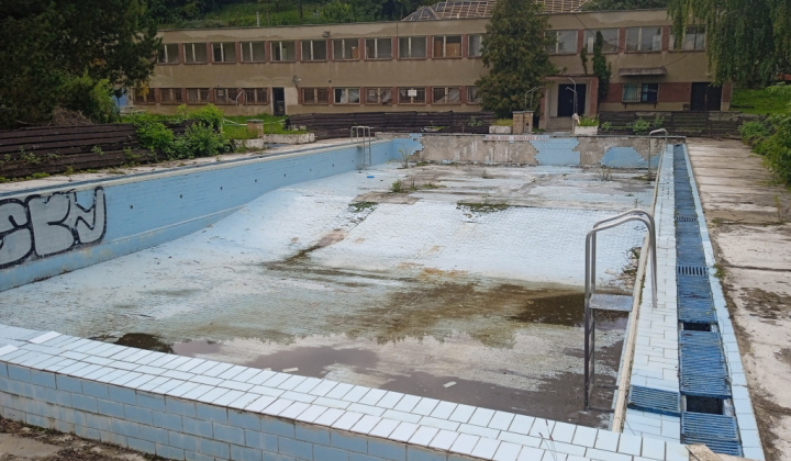 6. fotografia fotogalérie Aktuality / Vláda SR poskytne 35 tisíc eur na rekonštrukciu kúpa