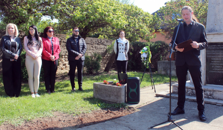 6. fotografia fotogalérie Aktuality / Spomienková slávnosť pri príležitosti 80. výročia uk