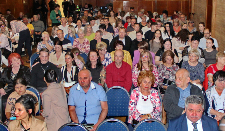 7. fotografia fotogalérie Aktuality / Thália színház: Indul a bakterház 