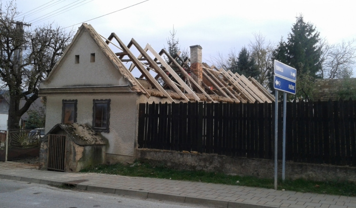 4. fotografia fotogalérie Projekty / Rekonštrukcia strechy Domu tradícií