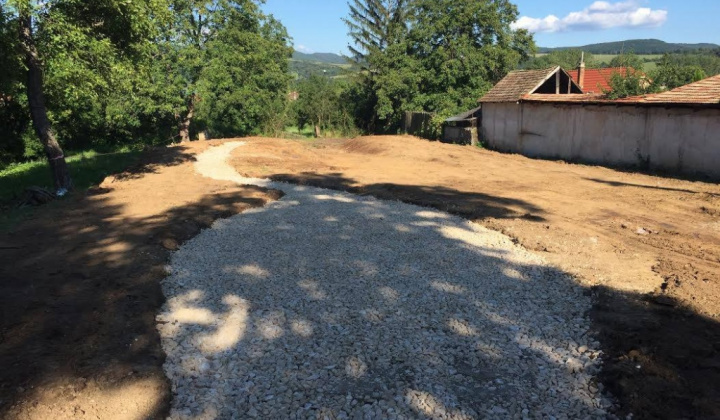 5. fotografia fotogalérie Projekty / Oddychová zóna v centre obce