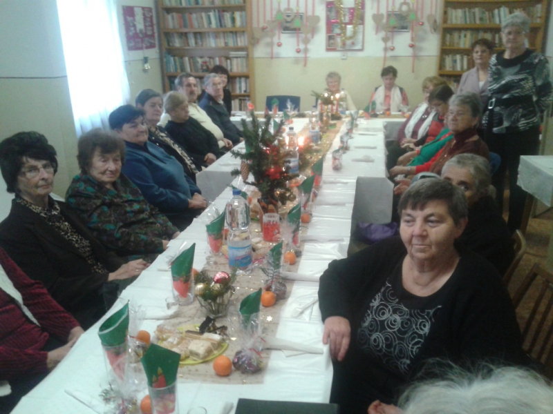 2015/ Rokkant nyug. klub ülése - Posedenie klubu inv. dôchodcov 