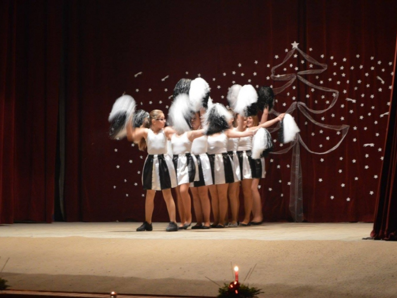 2015/ Karácsonyi esztrád - Vianočná estráda - NAPSUGÁR