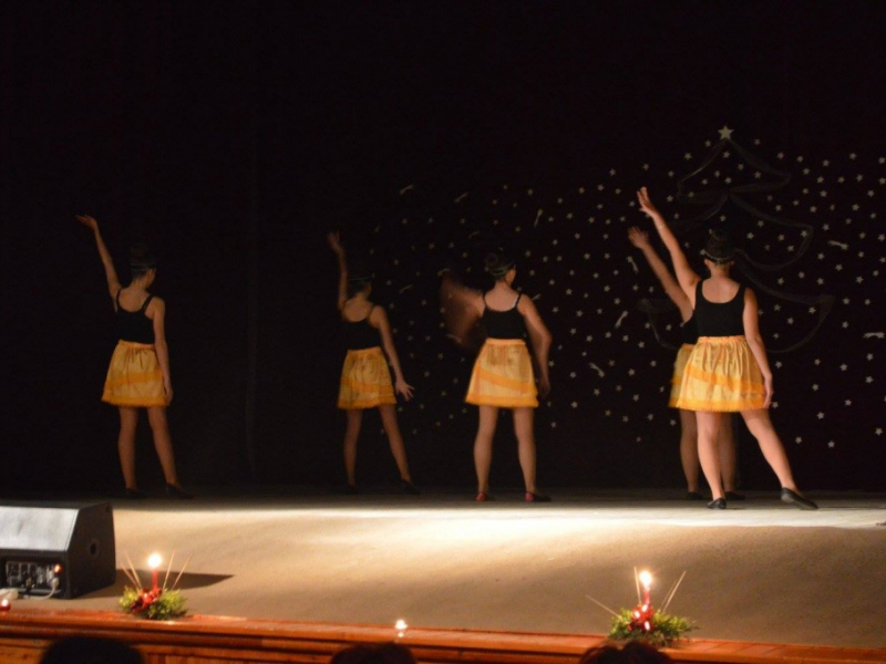 2015/ Karácsonyi esztrád - Vianočná estráda - NAPSUGÁR