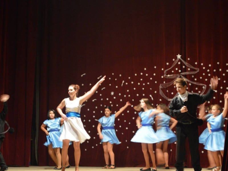 2015/ Karácsonyi esztrád - Vianočná estráda - NAPSUGÁR