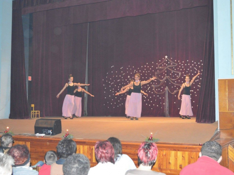 2015/ Karácsonyi esztrád - Vianočná estráda - NAPSUGÁR