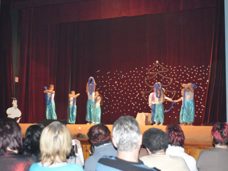 2015/ Karácsonyi esztrád - Vianočná estráda - NAPSUGÁR