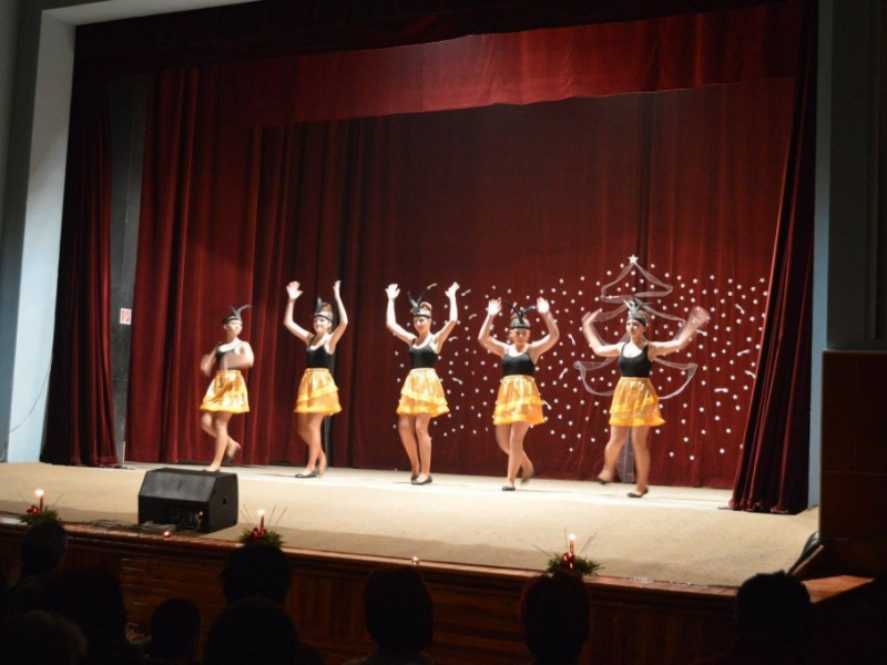 2015/ Karácsonyi esztrád - Vianočná estráda - NAPSUGÁR