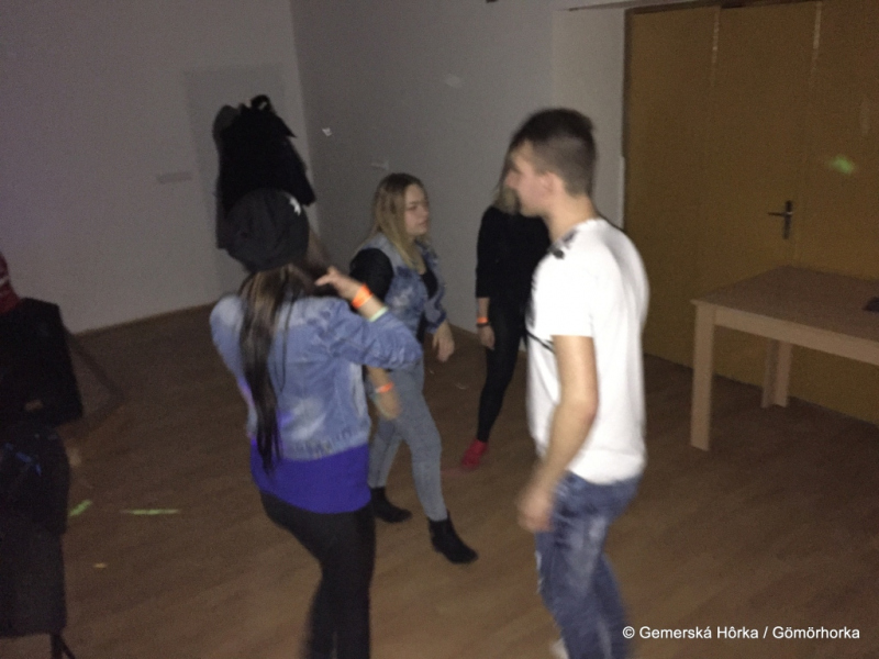 2016/ Valentine Dance Party