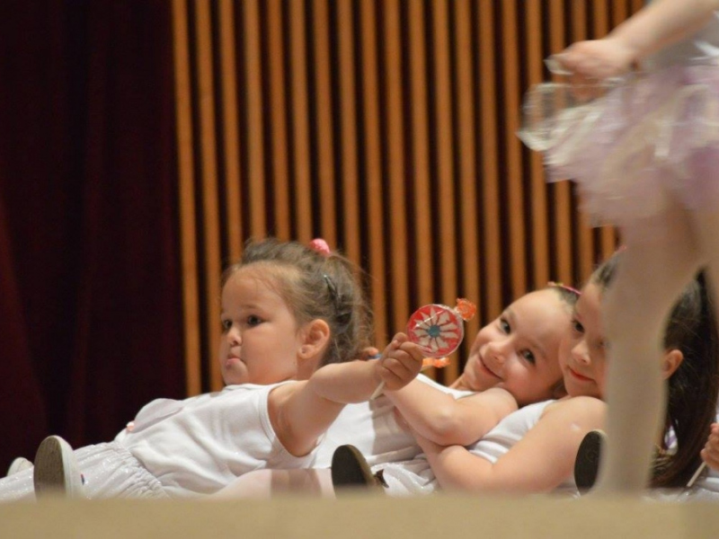 2016/ Anyák napja - Deň matiek - NAPSUGÁR