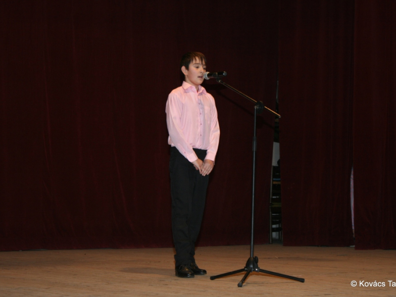 2016/ Karácsonyi esztrád - Vianočná estráda - NAPSUGÁR