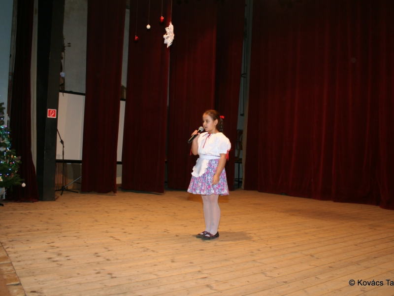 2016/ Karácsonyi esztrád - Vianočná estráda - NAPSUGÁR