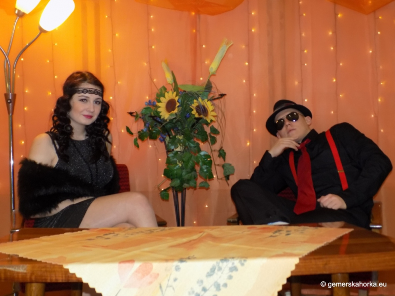 2017/ RETRO bál-ples