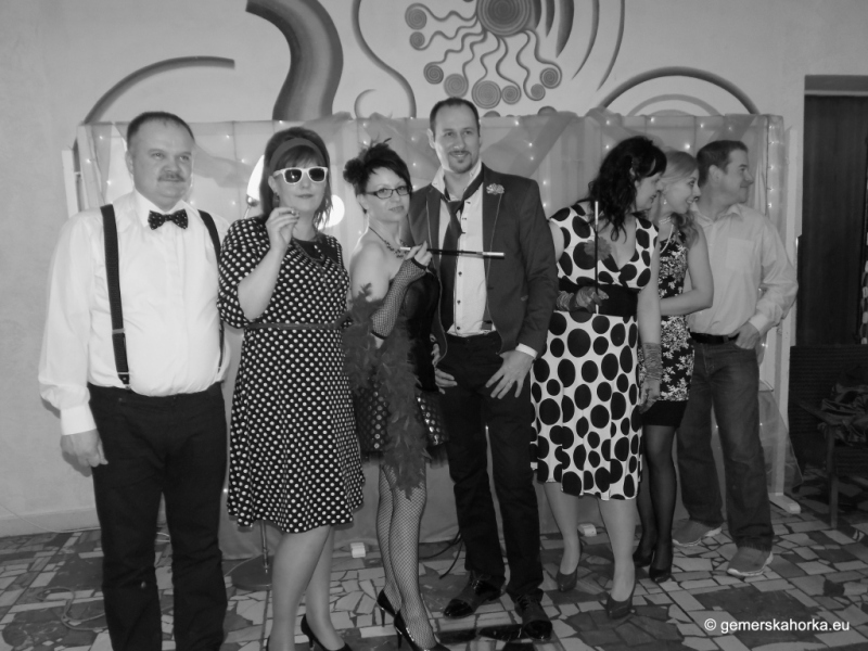 2017/ RETRO bál-ples