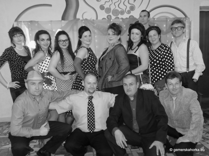 2017/ RETRO bál-ples