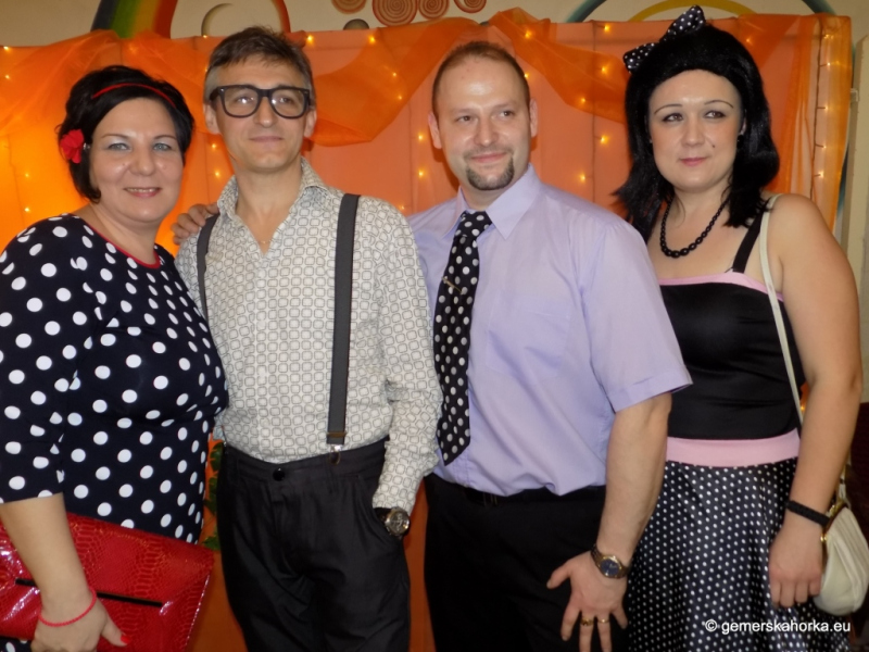 2017/ RETRO bál-ples