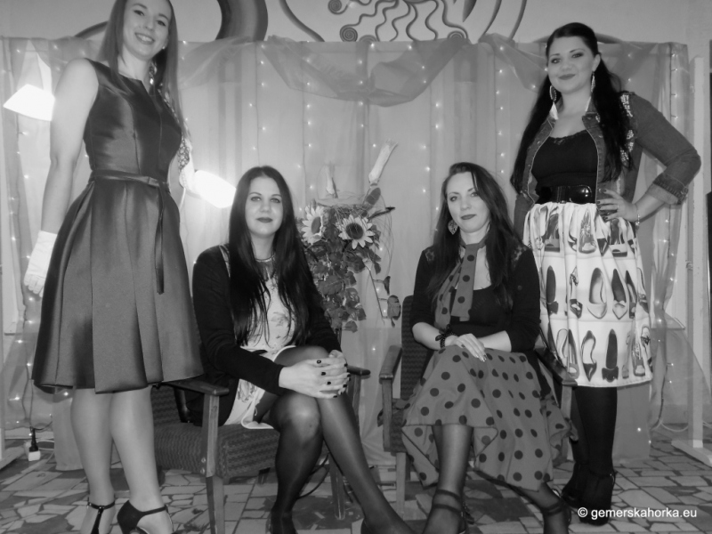 2017/ RETRO bál-ples