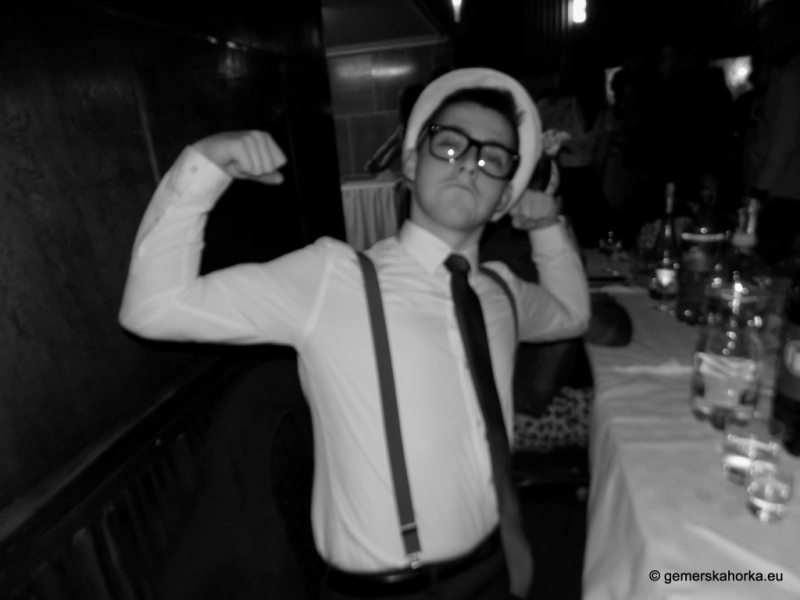 2017/ RETRO bál-ples