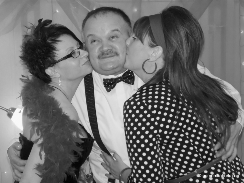 2017/ RETRO bál-ples