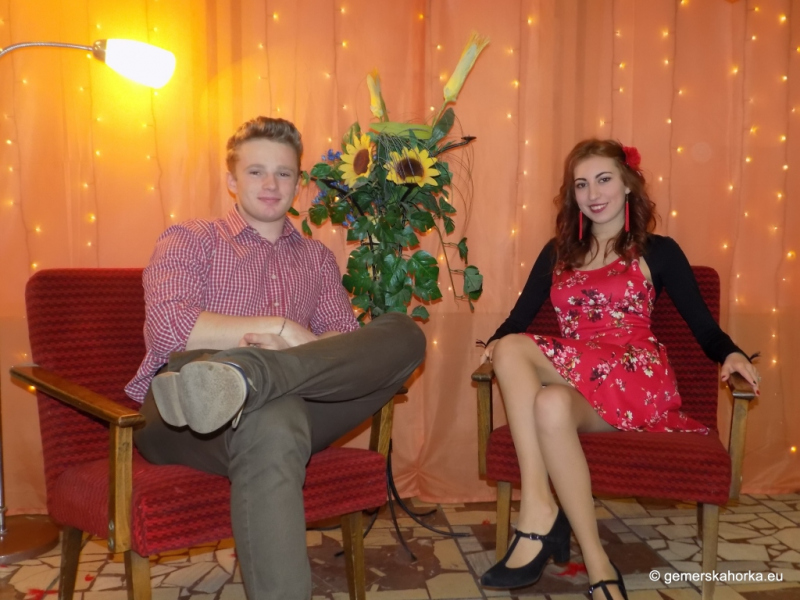 2017/ RETRO bál-ples