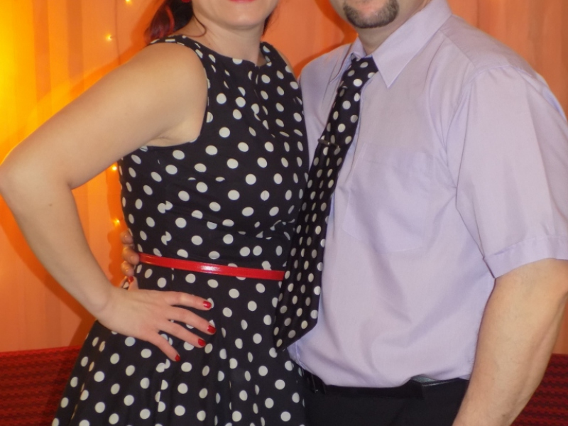 2017/ RETRO bál-ples