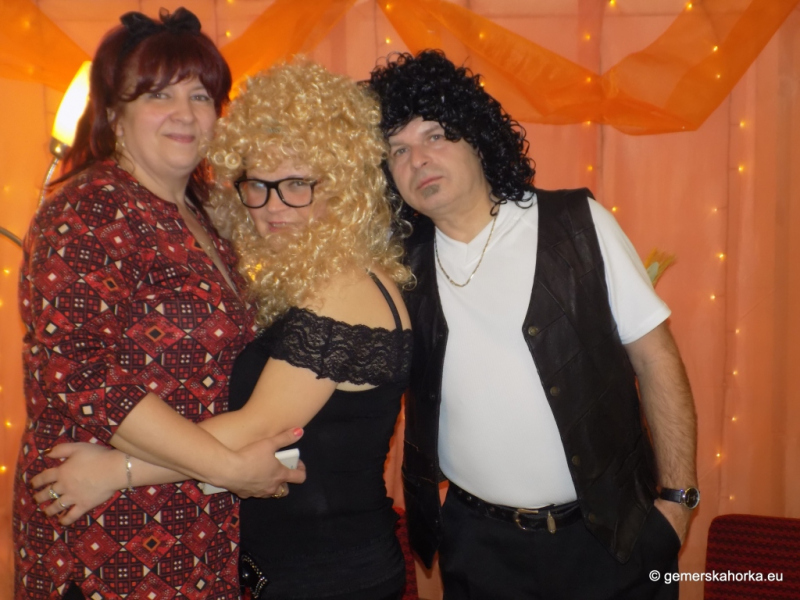 2017/ RETRO bál-ples