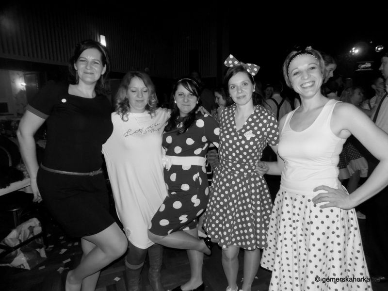 2017/ RETRO bál-ples